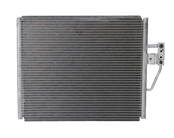 Chladič klimatizace BMW 5 (E39) 96-04 2.0 2.2 2.5 2.8 3.0 3.5 4.4 5.0 
