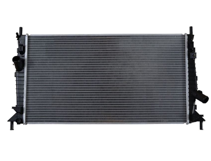 Chladič vody Volvo S40 / V50 (544/545) 03-07 1.6  2.0