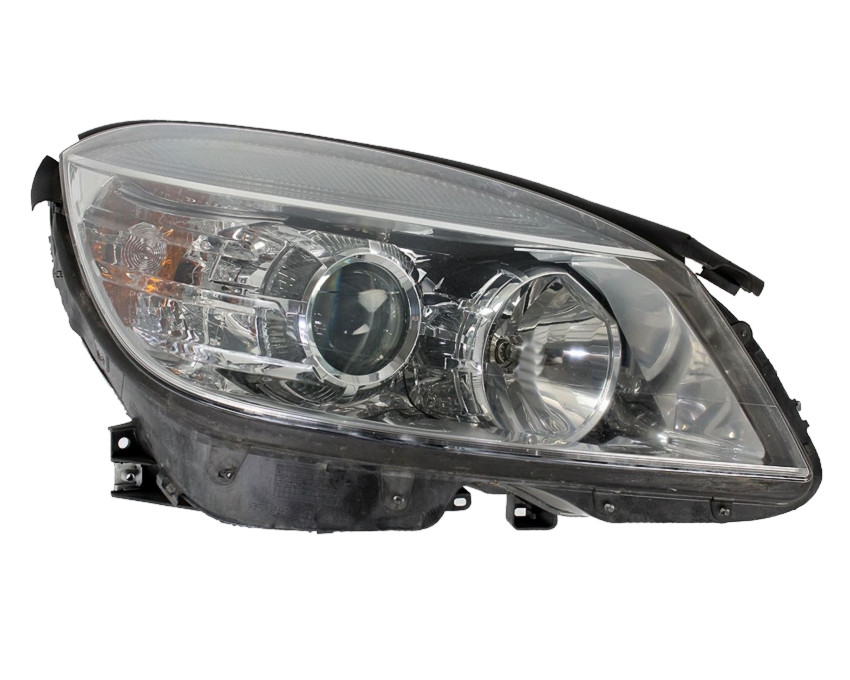 Pravé přední světlo Mercedes C-Klasse (W204/S204) 07-11 MAGNETI MARELLI