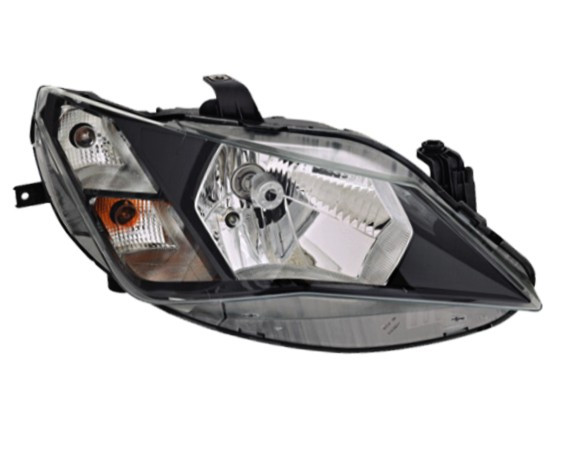 Pravé přední světlo Seat Ibiza IV (6J/6P) 15-17 VALEO