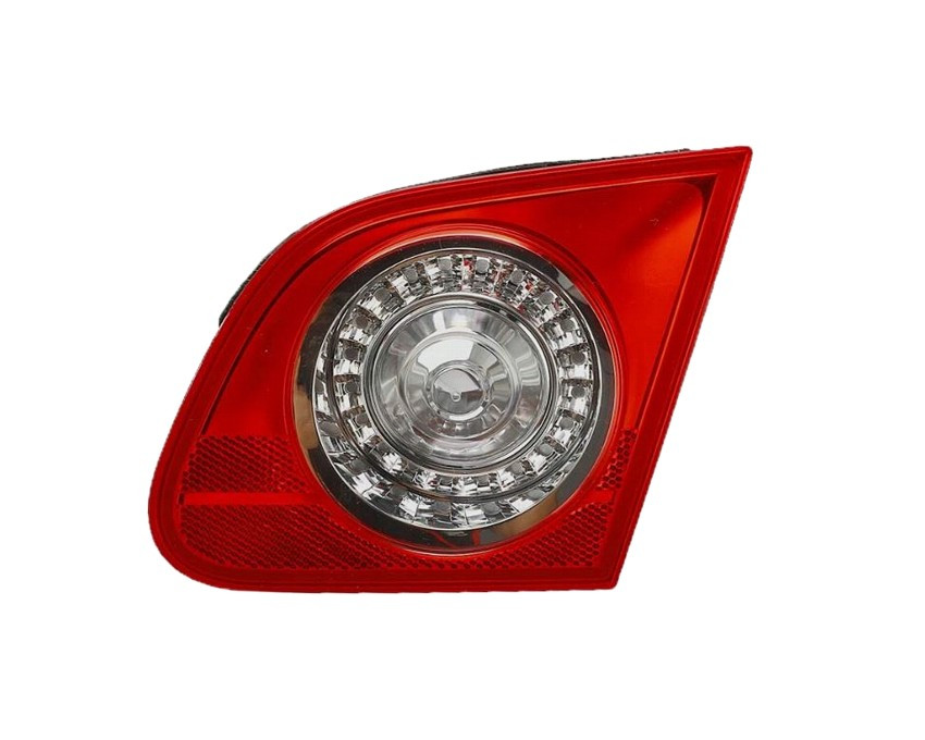 Pravé zadní světlo vnitřní Volkswagen Passat B6 (3C) 05-10 SEDAN