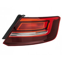 Pravé zadní světlo vnější Audi A3 (8V) 16-20 HATCHBACK HELLA