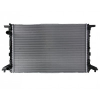 Chladič vody Audi A4 B9 (8W) 15-19 1.4 2.0 BEHR