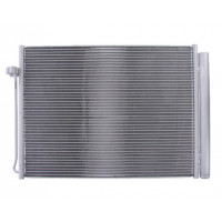 Chladič klimatizace BMW X5 (E70) 06-10 3.0 4.8