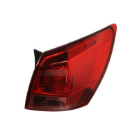 Pravé zadní světlo vnější Nissan Qashqai I (J10) 07-10