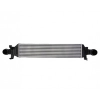 Chladič vzduchu Intercooler Mercedes A-Klasse (W176) 12-18 1.6 2.0 1.8 2.1