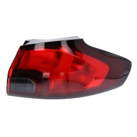 Pravé zadní světlo vnější Opel Zafira Tourer C (P12) 12-16 MAGNETI MARELLI