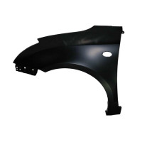 Levý přední blatník Suzuki Swift III (MZ/EZ) 05-10 S OTVOREM