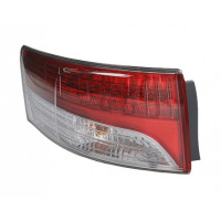 Levé zadní světlo LED vnější Toyota Avensis (T27) 08-12 SEDAN VALEO