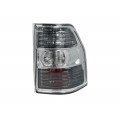 Pravé zadní světlo Mitsubishi Pajero IV (V8/V9) 06- 5 DVEŘÍ