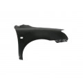 Pravý přední blatník Toyota Avensis (T25) 03-06 S OTVOREM GALVANIZOVANY