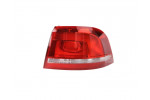 Pravé zadní světlo vnější Volkswagen Passat B7 (36) 10-14 KOMBI ULO